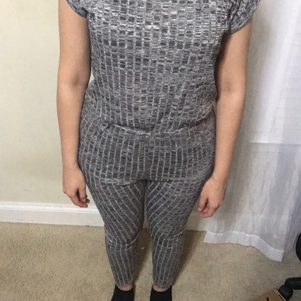 Boohoo jumpsuit - Picture 4 of 5